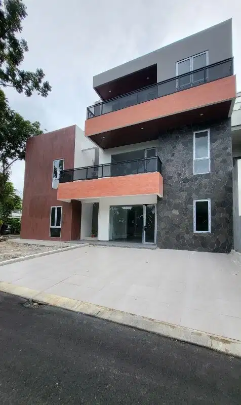 Rumah Baru Siap Huni di Alam Sutera Dekat Tol