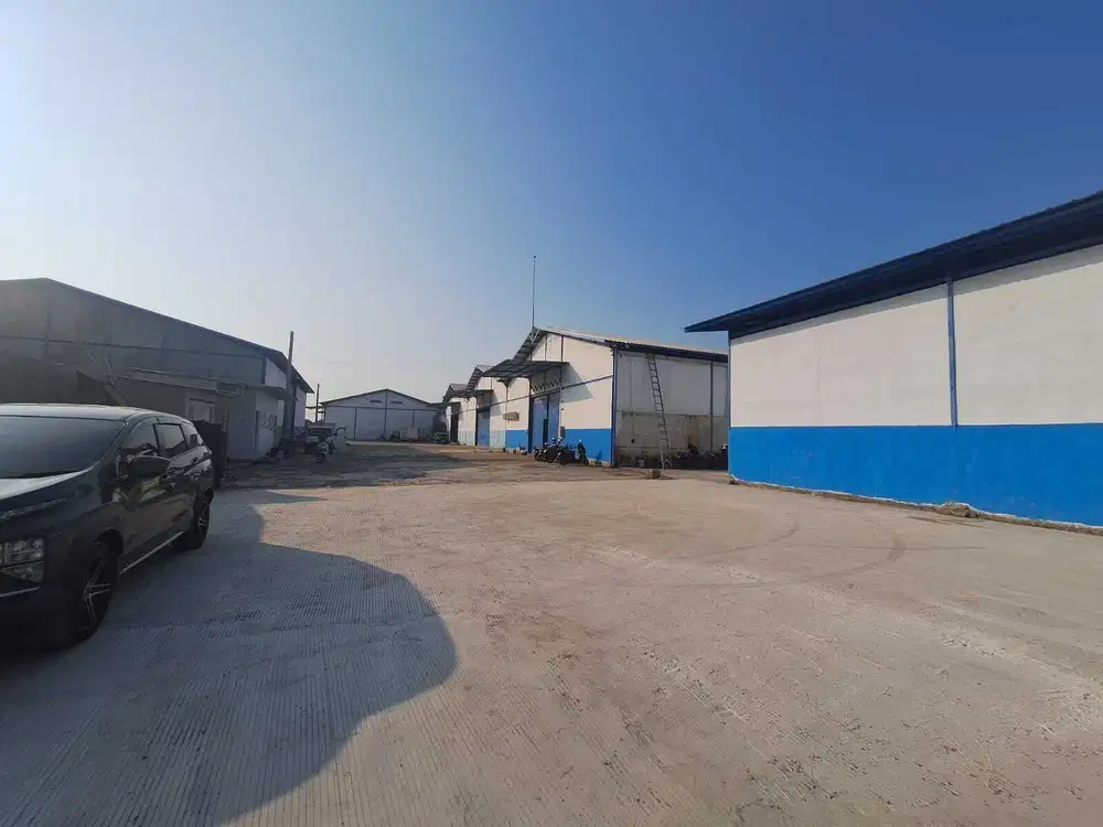 Disewakan Gudang Dengan Fasilitas Kantor di Kasokandel, Majalengka