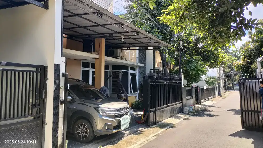 Dijual rumah daerah Pekayon jakarta timur