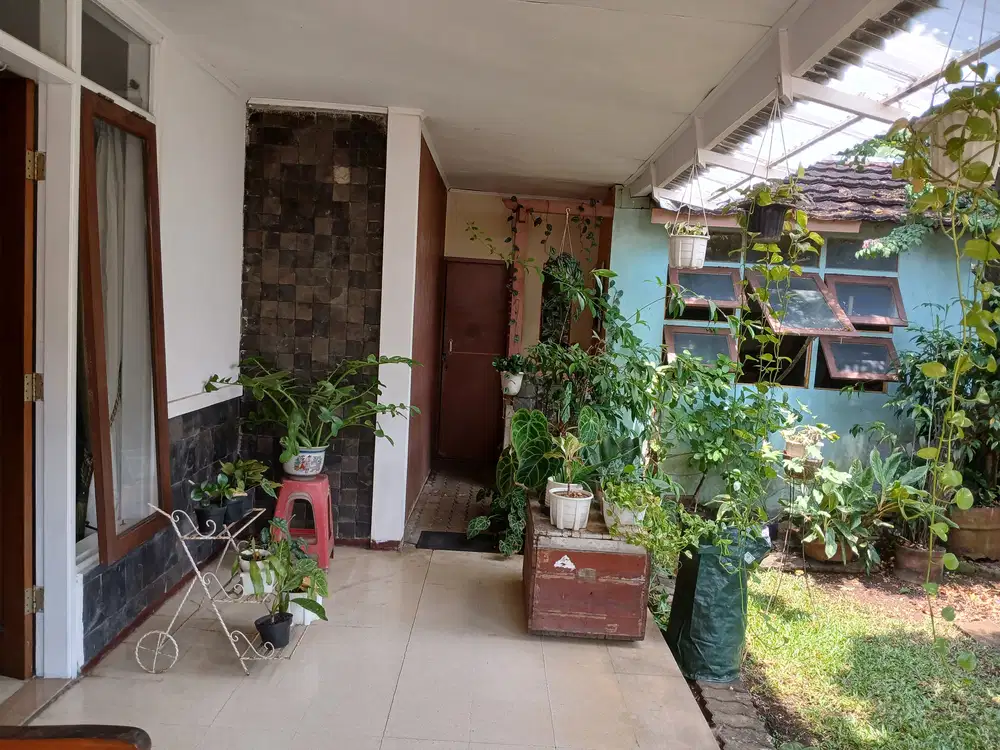 RUMAH di Kebayoran Baru, Vintage, Murah, Jarang ada