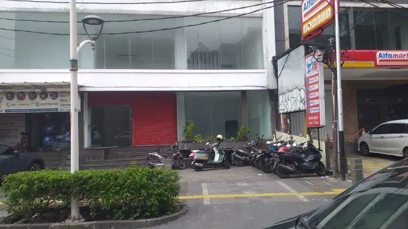 RUKO STRATEGIS - PINGGIR JALAN (TEMPAT USAHA, KANTOR) KEMANG, JAKSEL