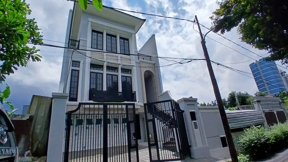 RUMAH Baru Strategis, ORANGE GROVE, Jl Jeruk Purut, Desain Kekinian