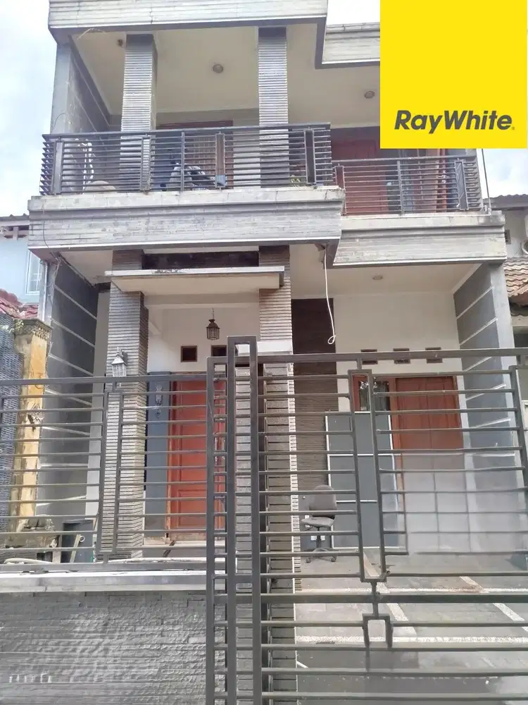 Dijual Rumah 2 Lantai dekat Mall Ciputra di Taman Puspa Citra Raya