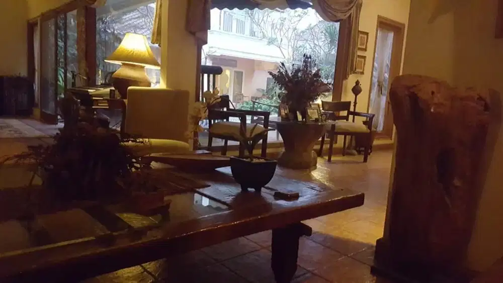 Dijual Rumah di Bintaro Sektor 7