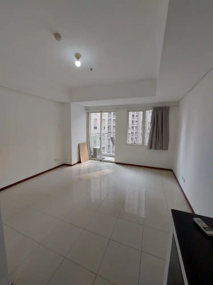Studio Unfurnished Apartemen Royal Mediterania Garden Residences - Mall Central Park