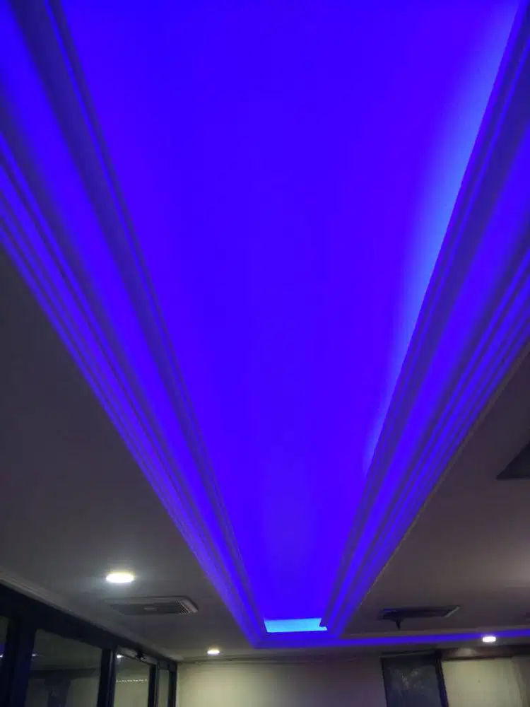 Yok mendekorasi kantor dengan penyeket partisi gypsum dan molding