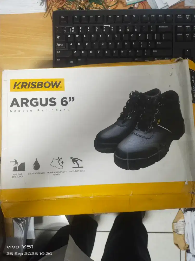 Sepatu safety krisbow Argus 6 original 100%, baru size 44, chat via WA