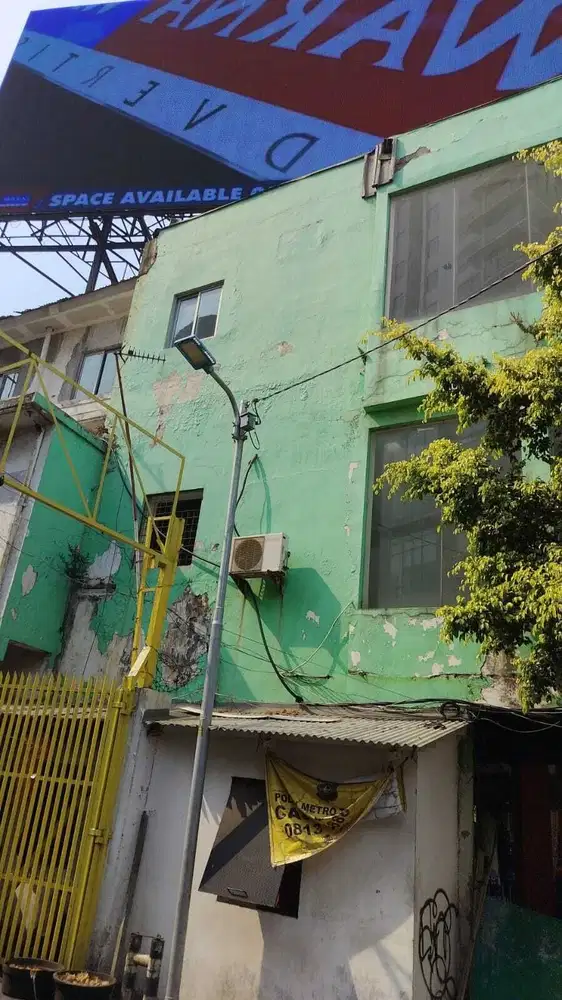 Ruko jl Gajah Mada huk jl.Kemurnian1 - Jakbar