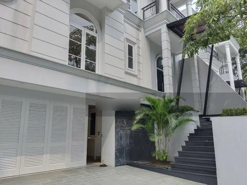 Dijual Rumah mewah Jl. Brawijaya 1, Kebayoran Baru, lokasi strategis.
