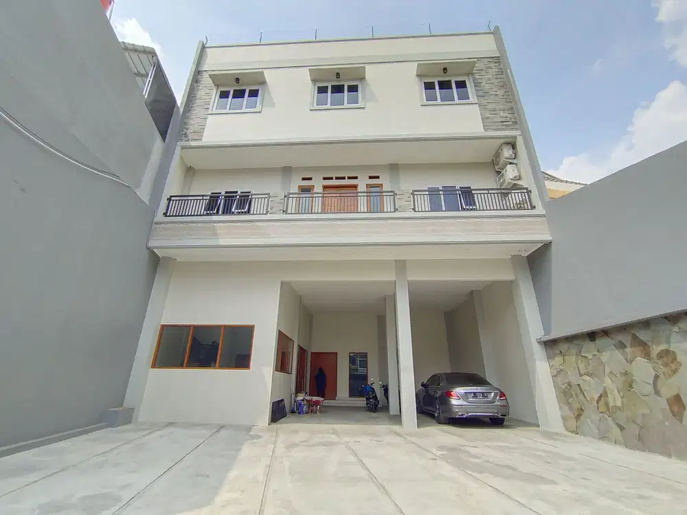 Gudang dan Kantor Siap Pakai (non Komersil) di area Kemayoran Dijual