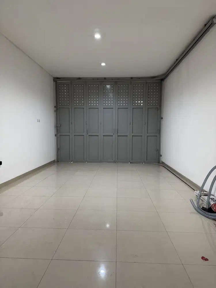 Jual ruko balonggede tengah kota. Full Furnished