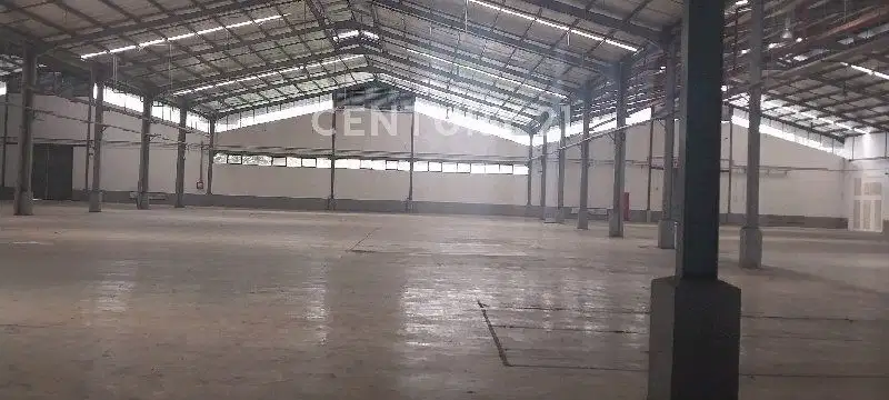 Gudang / Pabrik Sewa Siap Huni Lokasi Bagus Kawasan Lippo