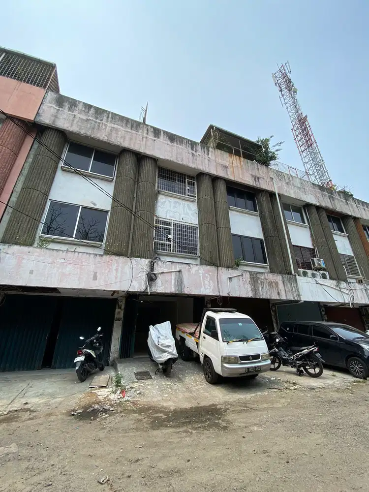 Ruko Pangeran Jayakarta Dalam Komplek Dekat Gunung Sahari Dijual Cepat