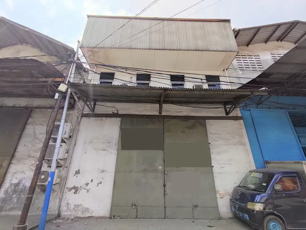 Gudang Bagus 3 Lantai Di Bandengan Utara - akses container 40 - JAKUT