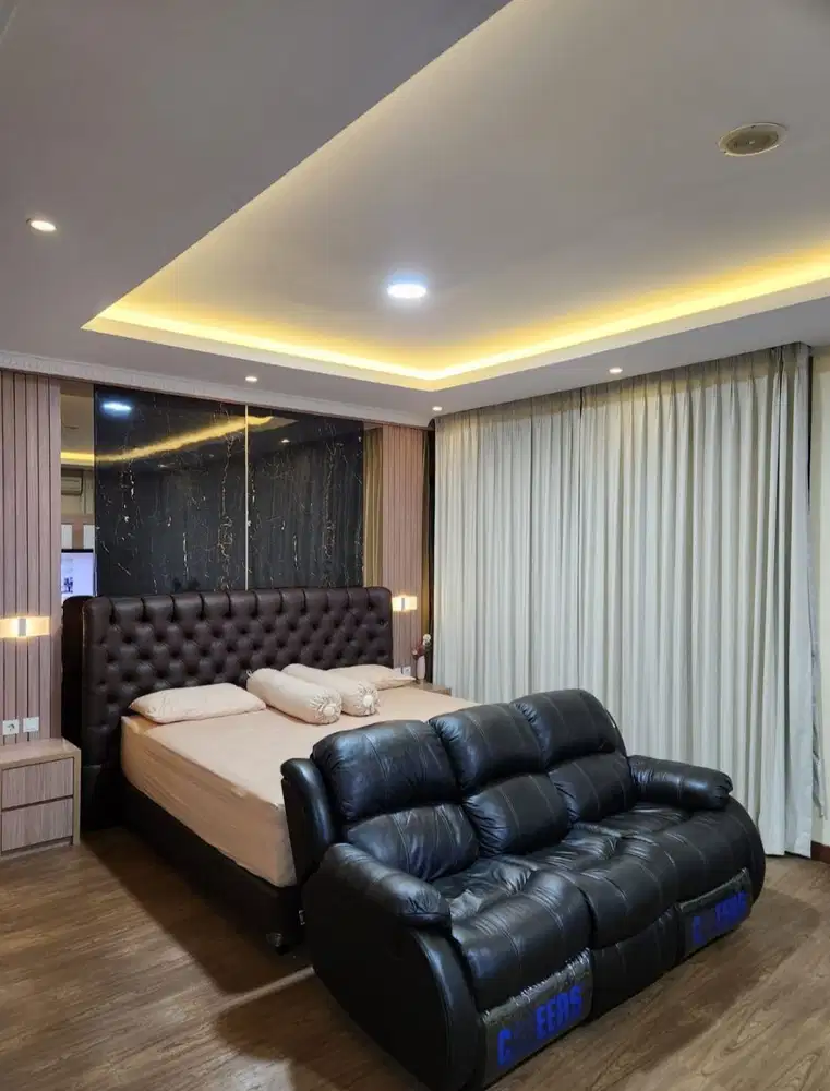 Dijual cepat rumah mewah di Gading Griya Lestari