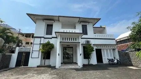 Gedung kantor 2 Lantai Siap Pakai Di Gondokusuman Dekat Timoho