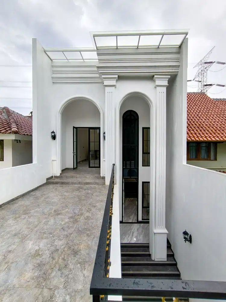Rumah brand new design arsitek di Bintaro jaya