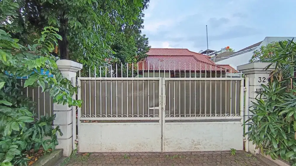 Dijual Rumah Mewah 2 Lantai di Pondok Indah, Jakarta Selatan