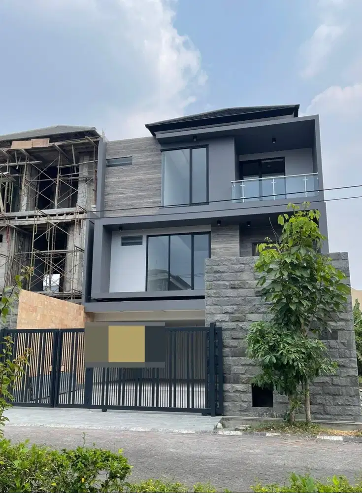 Rumah Elegan Siap Huni di Babatan Pratama Wiyung