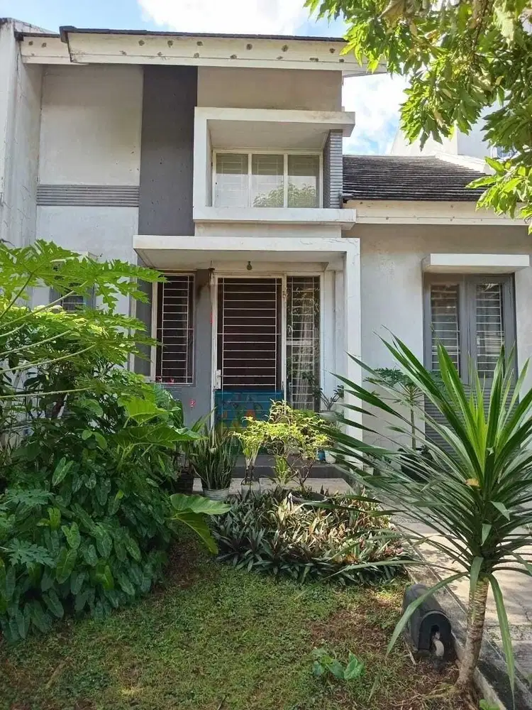 SATU SATUNYA Neo Catalonia, Rumah Elegan, Banyak Taman, Nusa Loka BSD