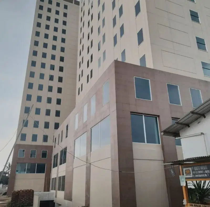 Dijual gedung dan hotel di TB Simatupang Jakarta Selatan