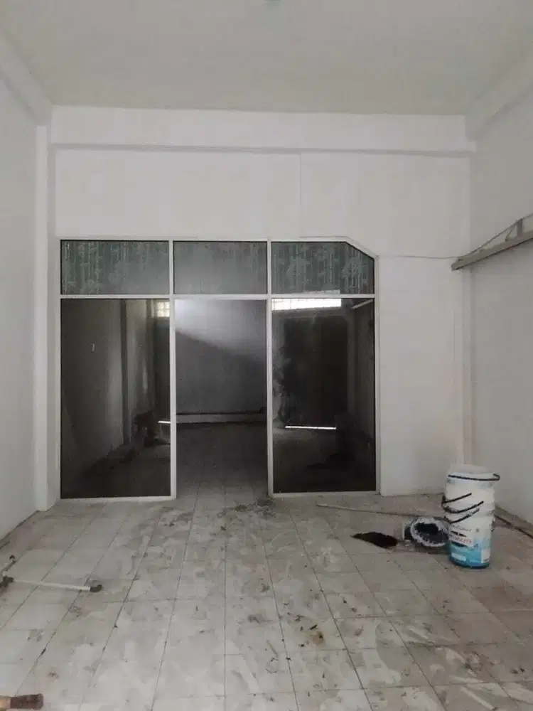 Disewakan Ruko 2 Lantai di Jalan Bahagia Cirebon