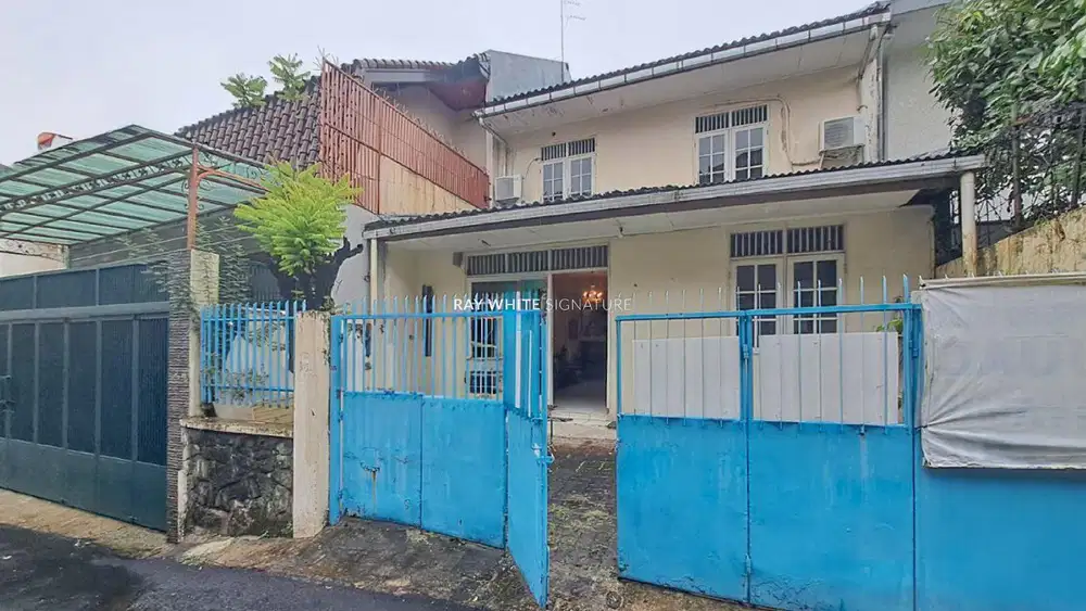 Rumah Cocok Untuk Kost di area strategis Bendungan Hilir