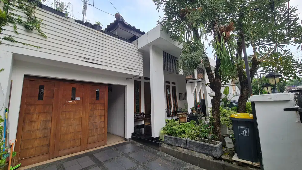 Bebas Banjir: Rumah Siap Huni Ada Kamar Kos & Gym di Radio Dalam