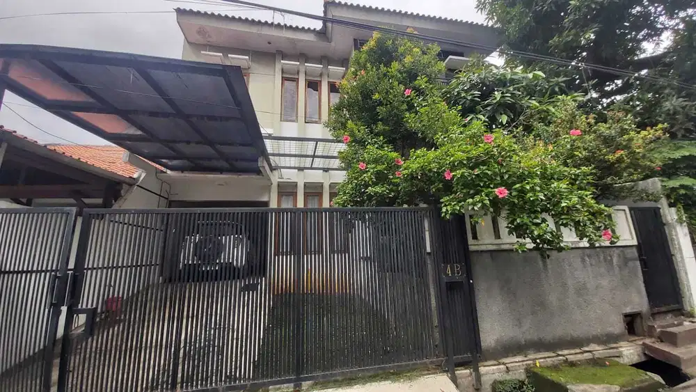 Rumah DIJUAL Rumah lokasi pusat bisnis di Pondok Jaya