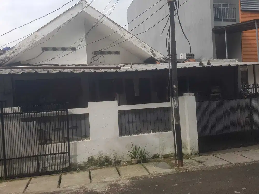 Jual Rumah  Grinting Panglima Polim  Dekat Pusat Bisnis Kebayoran