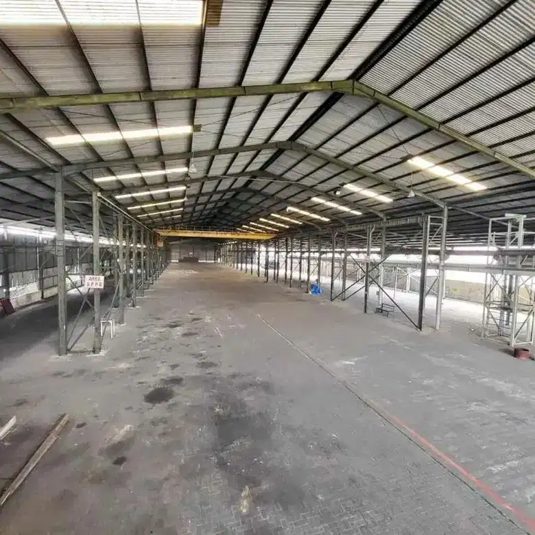 Gudang pabrik baja 8700m2 kaliabang bekasi strategis