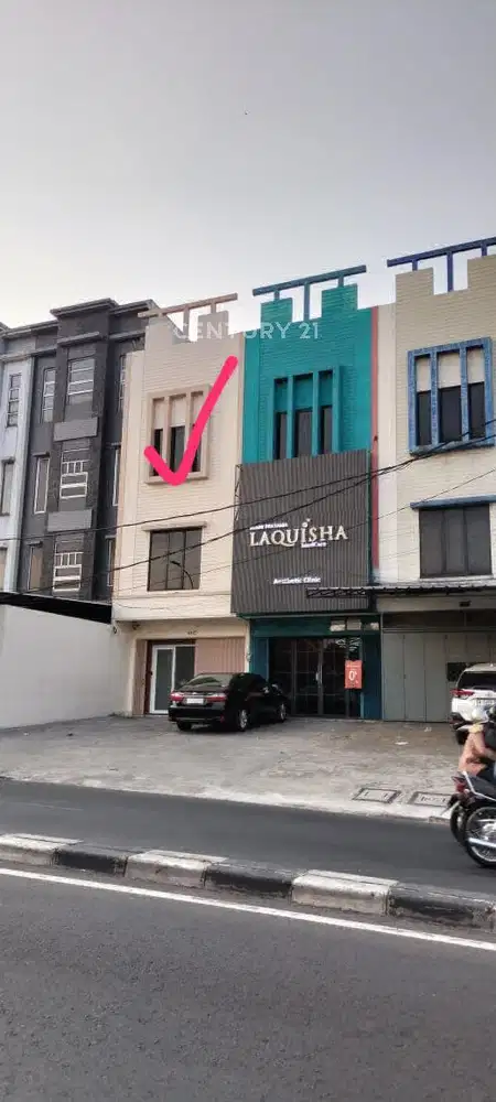 Jual Ruko Pos Pengumben, Jalan Utama, Parkir Luas! Best Deal!