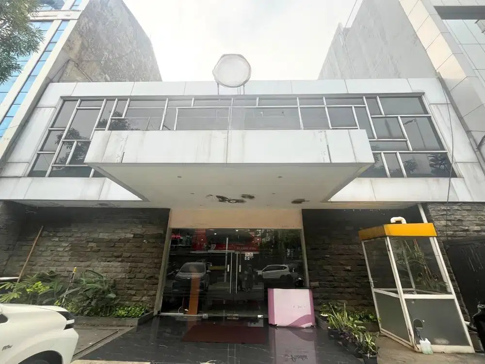 Ruko Commercial di Kebayoran Baru dekat Senopati