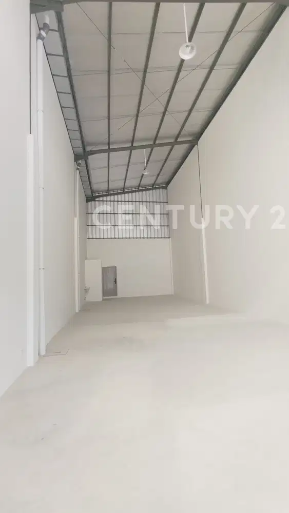 Komplek Gudang 3 In 1 Dan Multiguna Dekat Bandara Soekarno