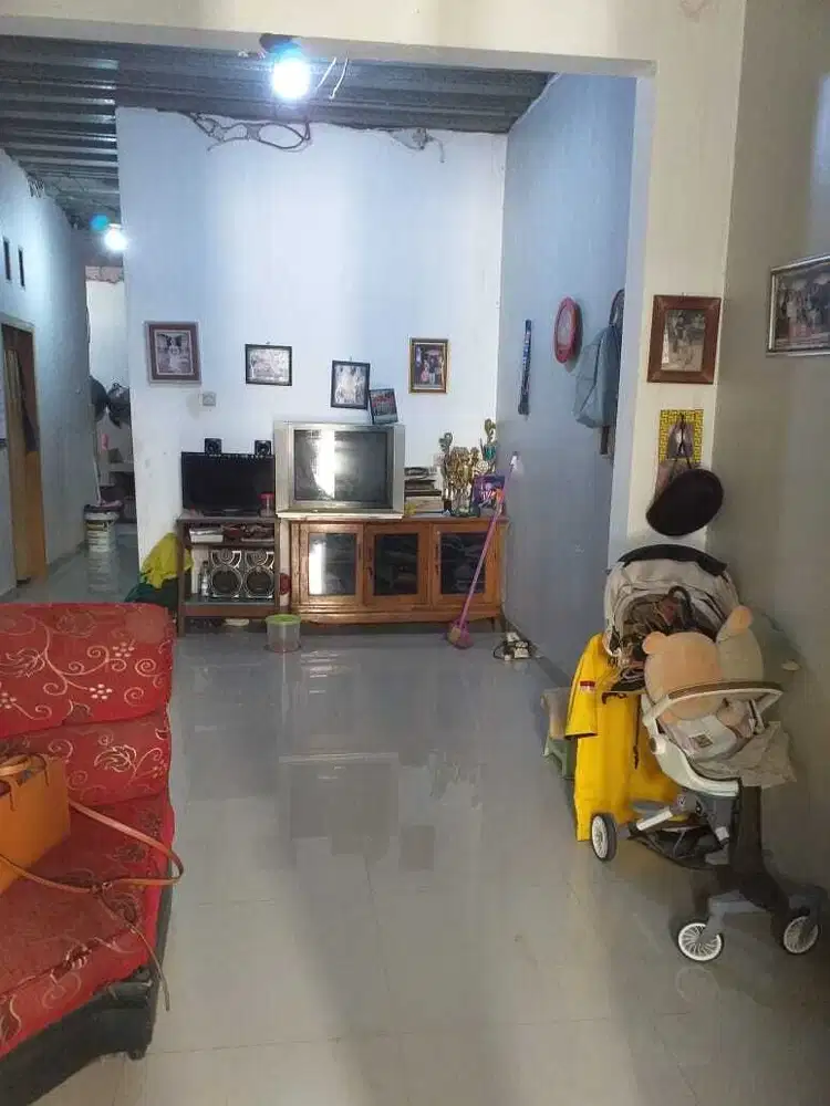 DISEWAKAN RUMAH MURAH DI TANAH MERAH KOJA