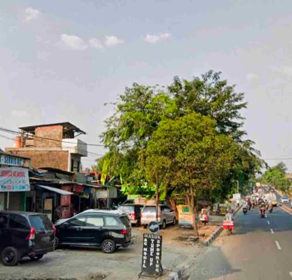 Harga jual di bawah NJOP Lahan usaha di pinggir jalan raya TB.Sinatupang jakarta Selatan.