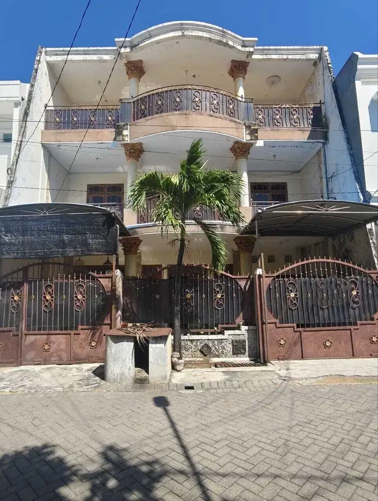 Selangkah PETRA‼️Kost Ngomset Siwalankerto Surabaya