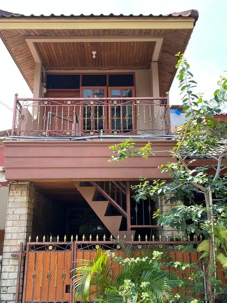 Rumah di Pejuang Jaya, Bekasi