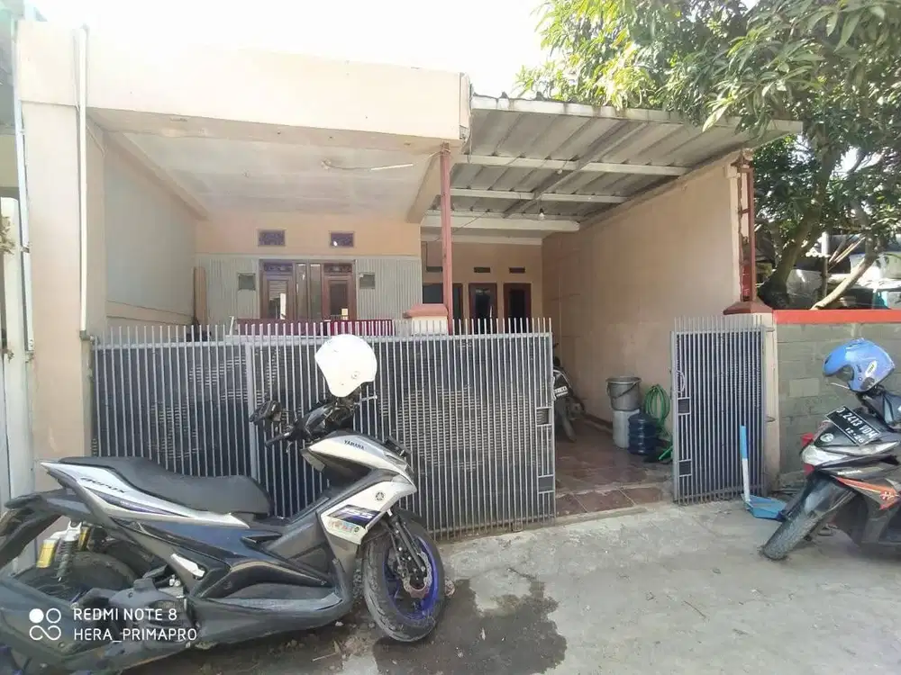 Rumah 1,5lantai  siap huni di komplek permata biru Cibiru Bandung
