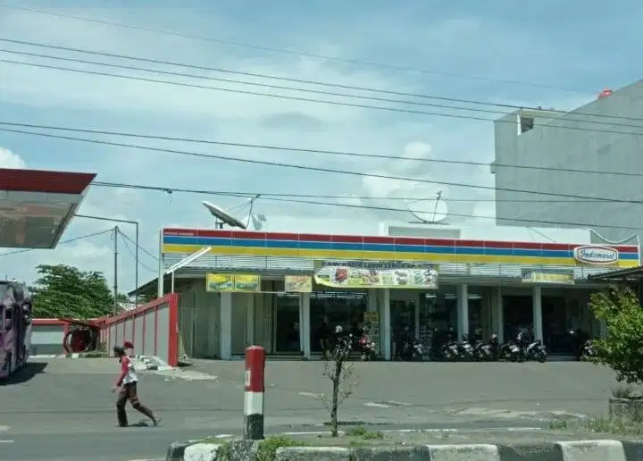 Rumah Dijual bisa dijadikan Tempat Usaha Lokasi di Kedawung Cirebon