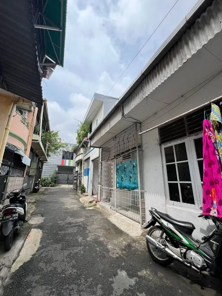 Disewa rumah murah di jalan pademangan IV jakarta utara