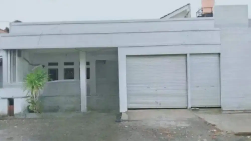 Rumah 2 Lantai di Rawamangun Dekat Lapangan Golf Jakarta Timur