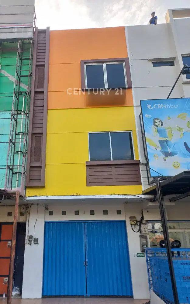 Ruko 3 Lantai Lokasi Strategis Siap Usaha  Di Kedung Halang Bogor