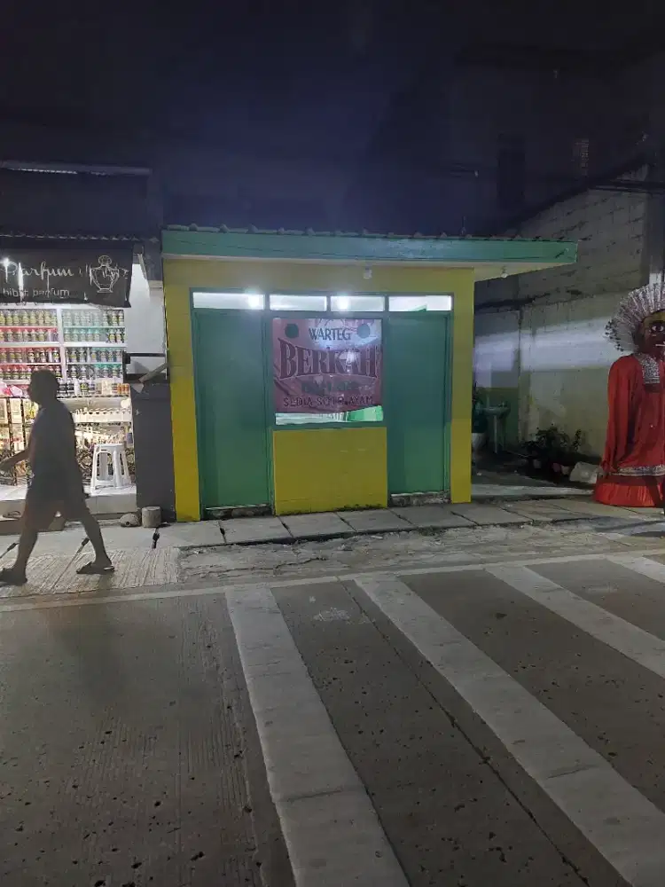 Siap dagang Tempat Usaha KELAPA GADING