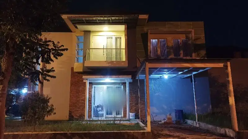 Dijual Rumah Hook di Asera One West Harapan Indah Bekasi
