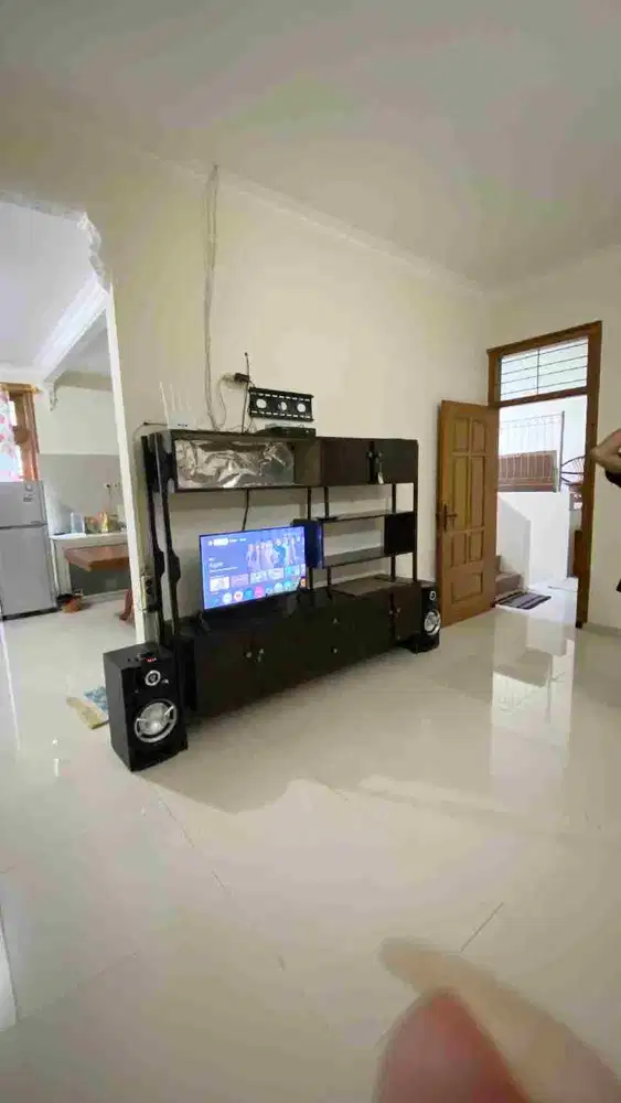 villa disewakan dengan kolam renang di kota batu dekat Jatim Park 3