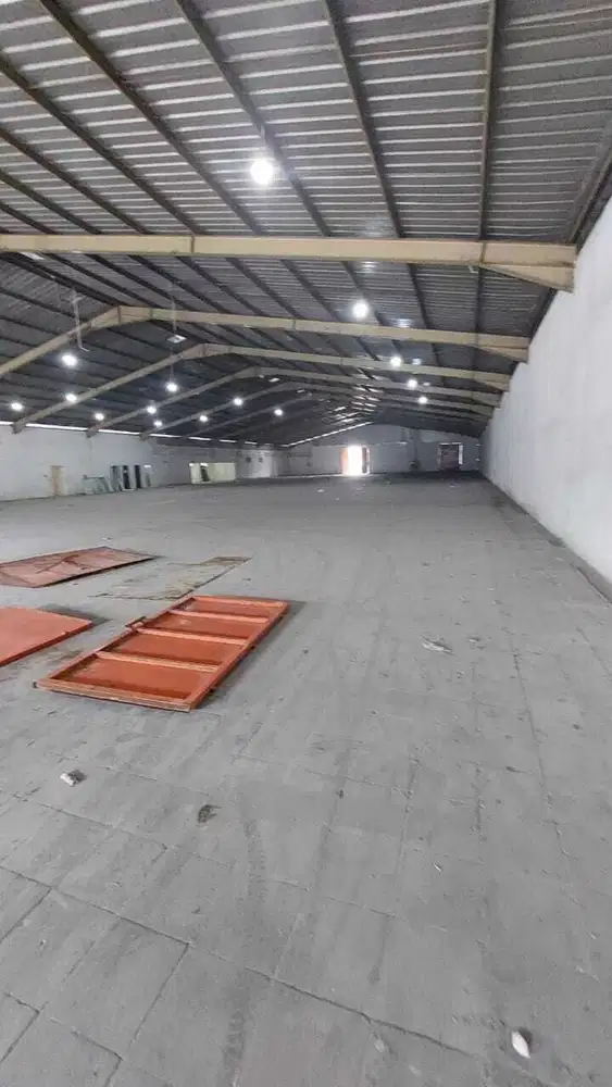 Disewa Gudang Strategis di Kawasan Pergudangan Jl Raya Bogor KM 20