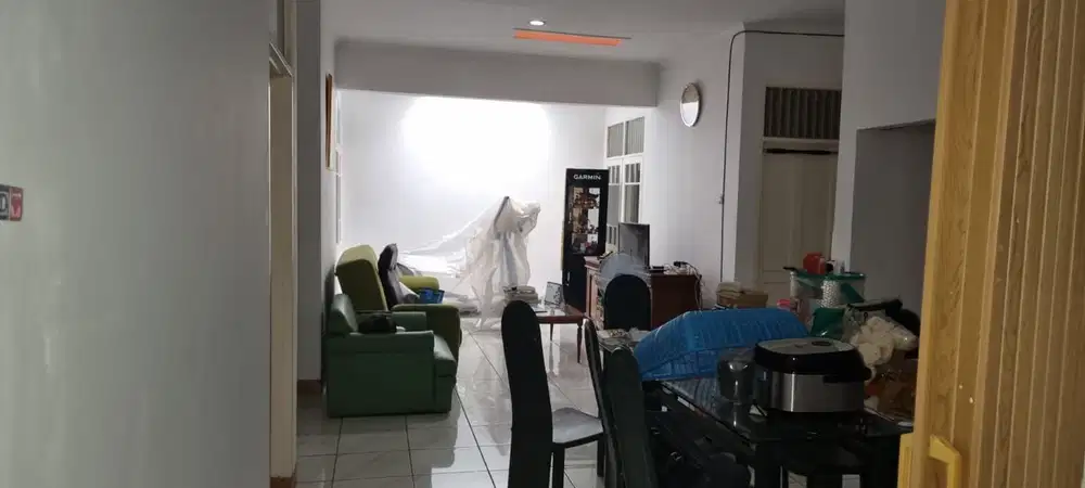 DIJUAL RUMAH BESAR LOKASI BAGUS HARGA TERMURAH DI CITRA GARDEN 2