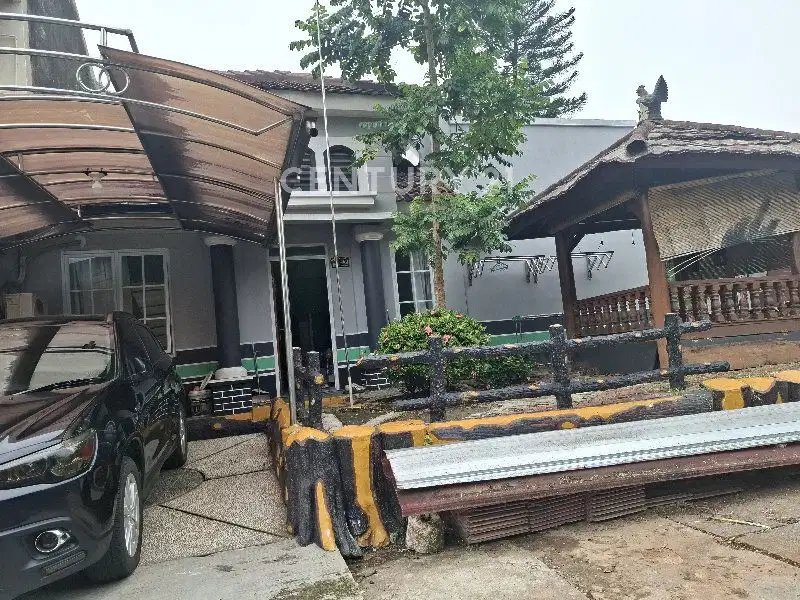 Rumah Siap Huni , Semi Furnished, Letak Strategis , Dekat Ruko