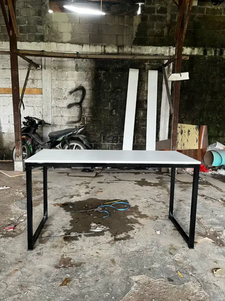 Promo murah meja kerja/meja belajar/meja guru